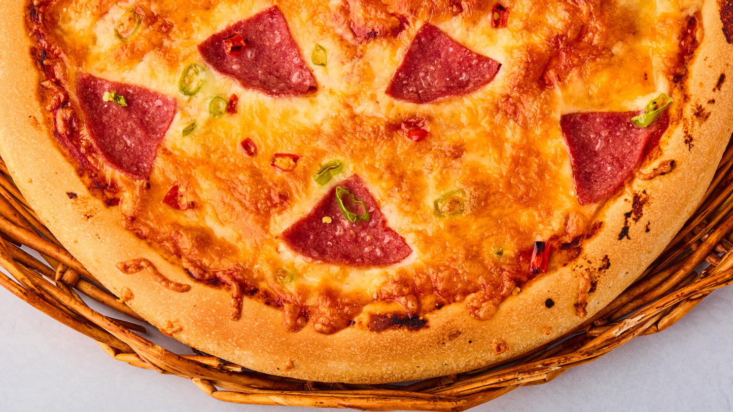 34, Pizza Hot.