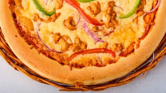 26, Egen Pizza